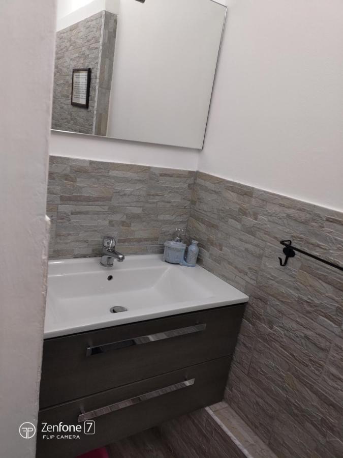 B&B San Vitale Bologna Bagian luar foto